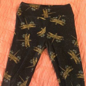 LuLaRoe OS black dragonfly leggings